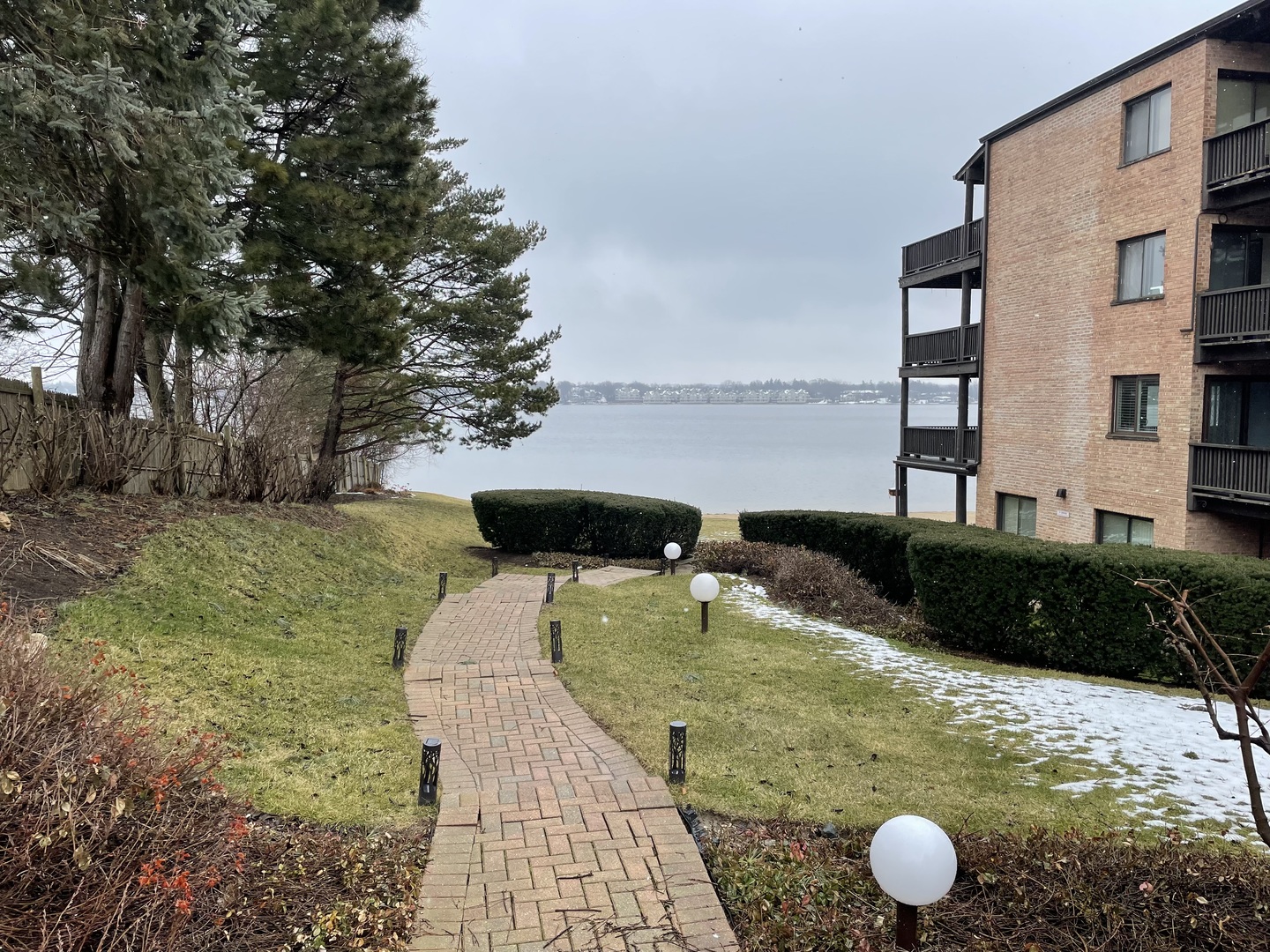 Homes for sale in Wauconda, IL | 450 N Main St #S306A, Wauconda, IL 60084 | MLS# 11736353