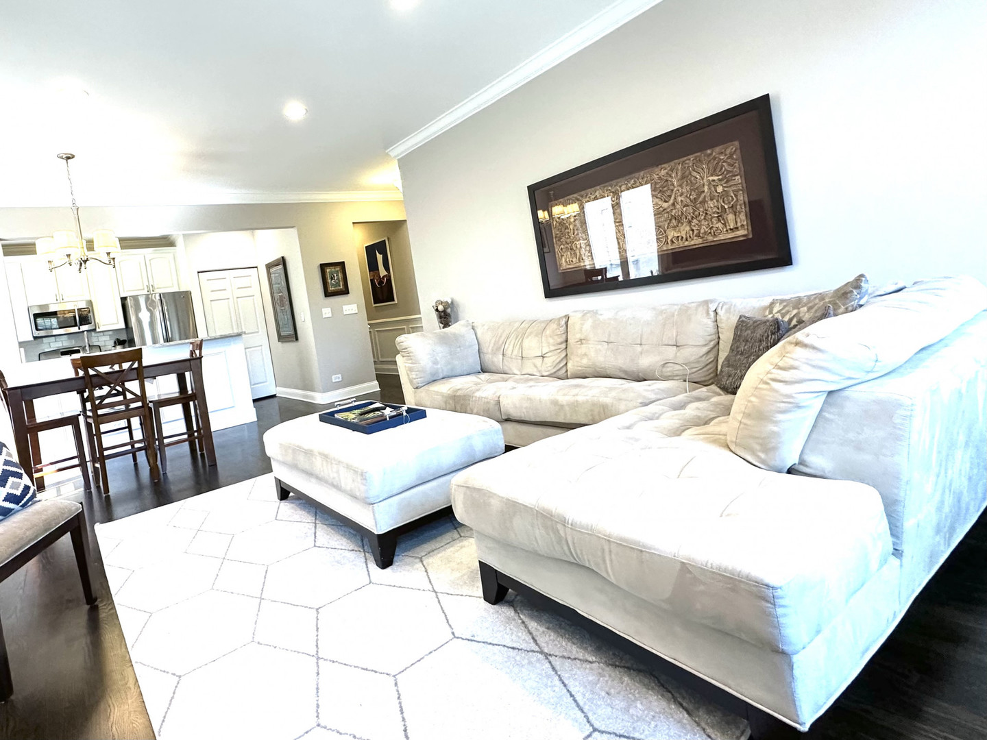 Homes for sale in Chicago, IL | 2708 N Greenview Ave #3S, Chicago, IL 60614 | MLS# 11763674