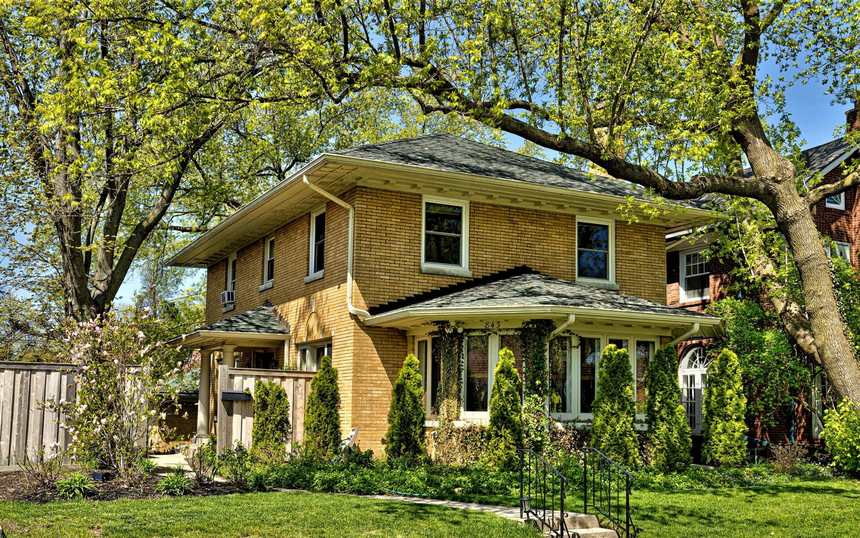 Homes for sale in Oak Park, IL | 843 N Oak Park Ave, Oak Park, IL 60302 | MLS# 11783835