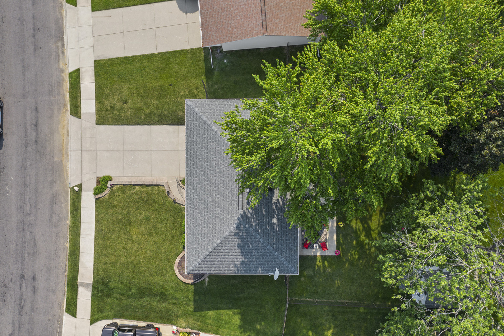 Homes for sale in Peoria, IL | 3301 W Wilshire Dr, Peoria, IL 61614 | MLS# 11795030