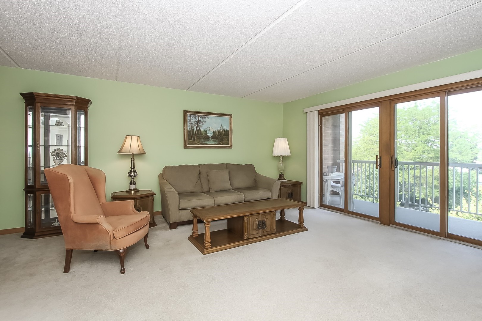 Homes for sale in Niles, IL | 7450 N Waukegan Rd #302, Niles, IL 60714 | MLS# 11801246