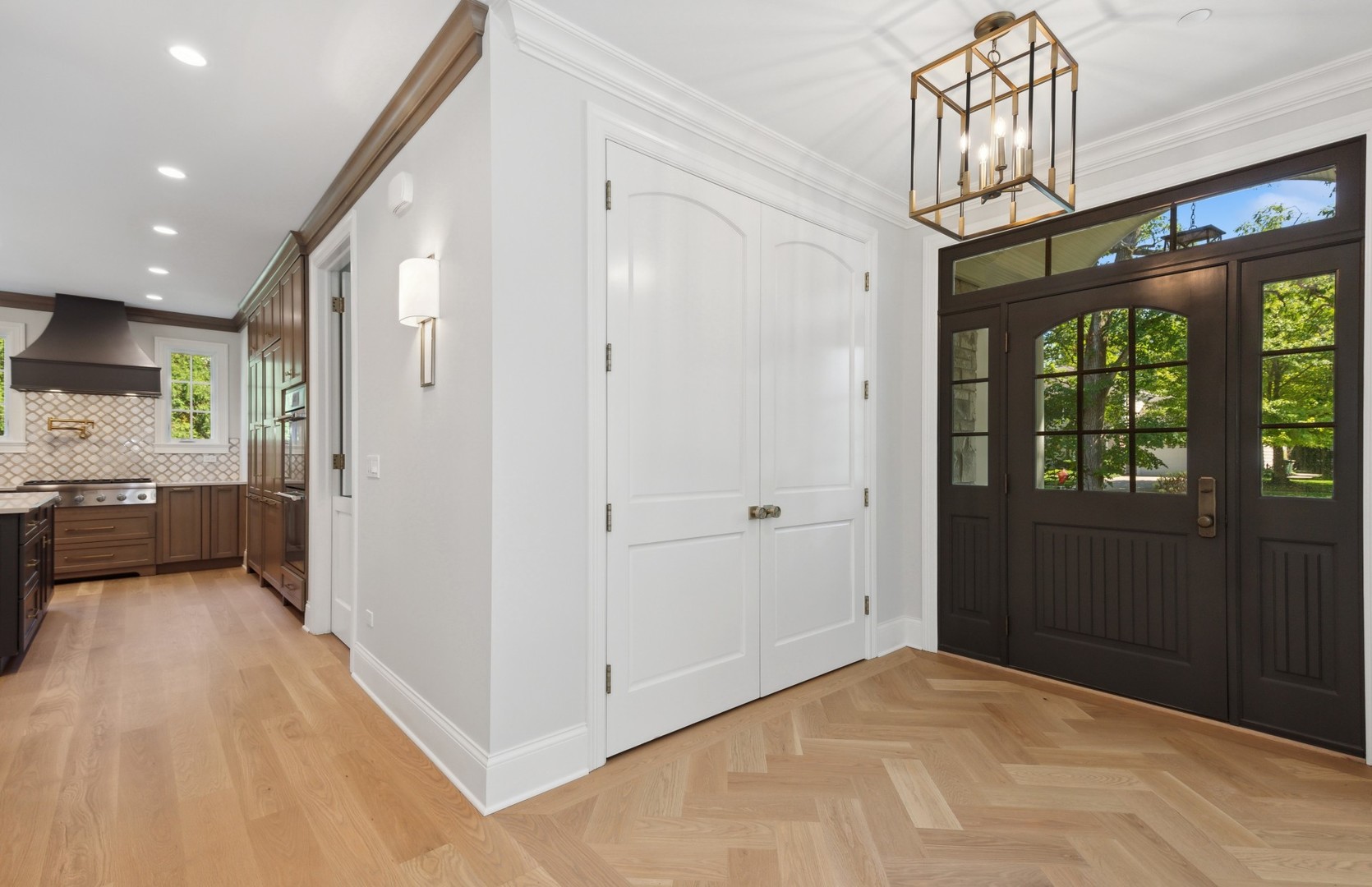 Homes for sale in Lake Bluff, IL | 210 E North Ave, Lake Bluff, IL 60044 | MLS# 11832008