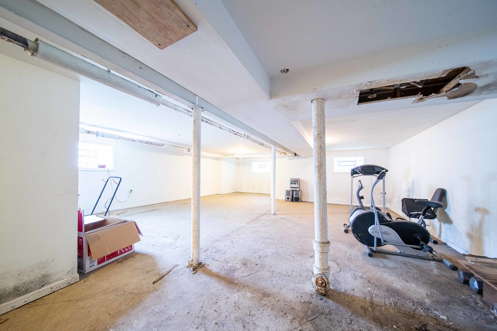 Homes for sale in Hometown, IL | (Undisclosed), Hometown, IL 60456 | MLS# 11945555