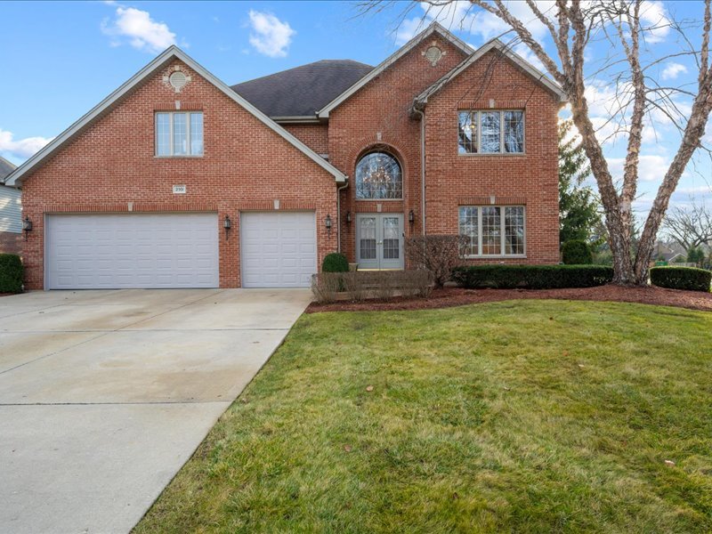 Homes for sale in Saint Charles, IL | 2501 Muirfield Ct, Saint Charles, IL 60174 | MLS# 11940252
