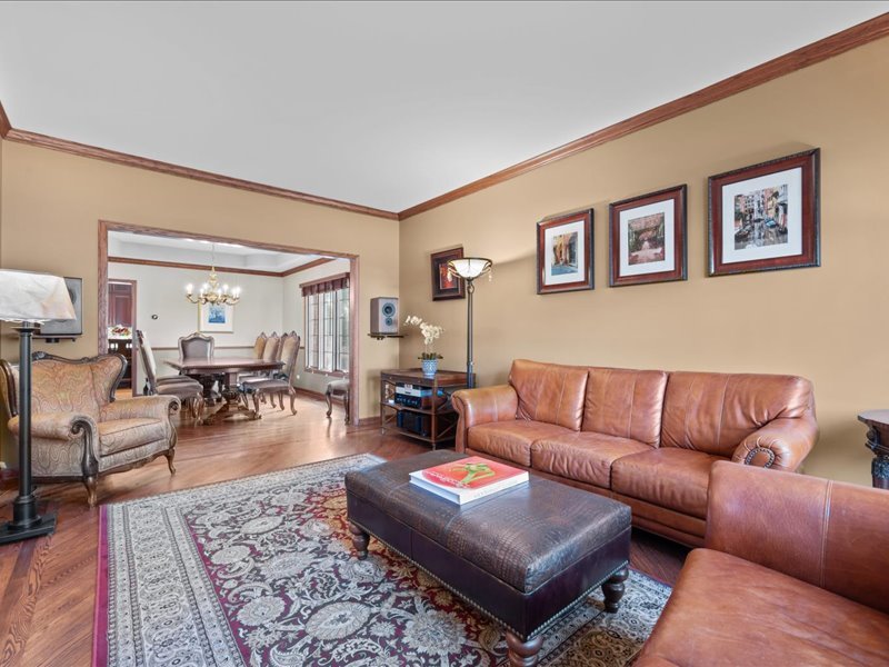 Homes for sale in Saint Charles, IL | 2501 Muirfield Ct, Saint Charles, IL 60174 | MLS# 11940252