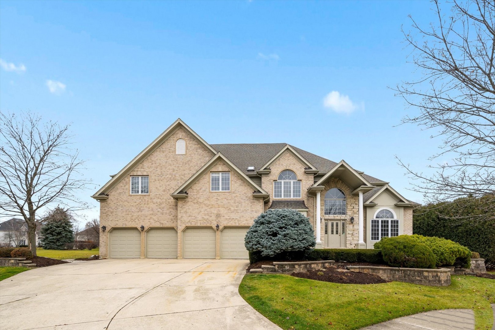 Homes for sale in Naperville, IL | 4828 Sebastian Ct, Naperville, IL 60564 | MLS# 11951655