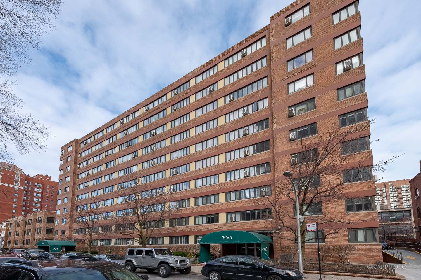 1st image of 700 W Bittersweet Pl #1007, Chicago, IL 60613 | MLS# 11959281