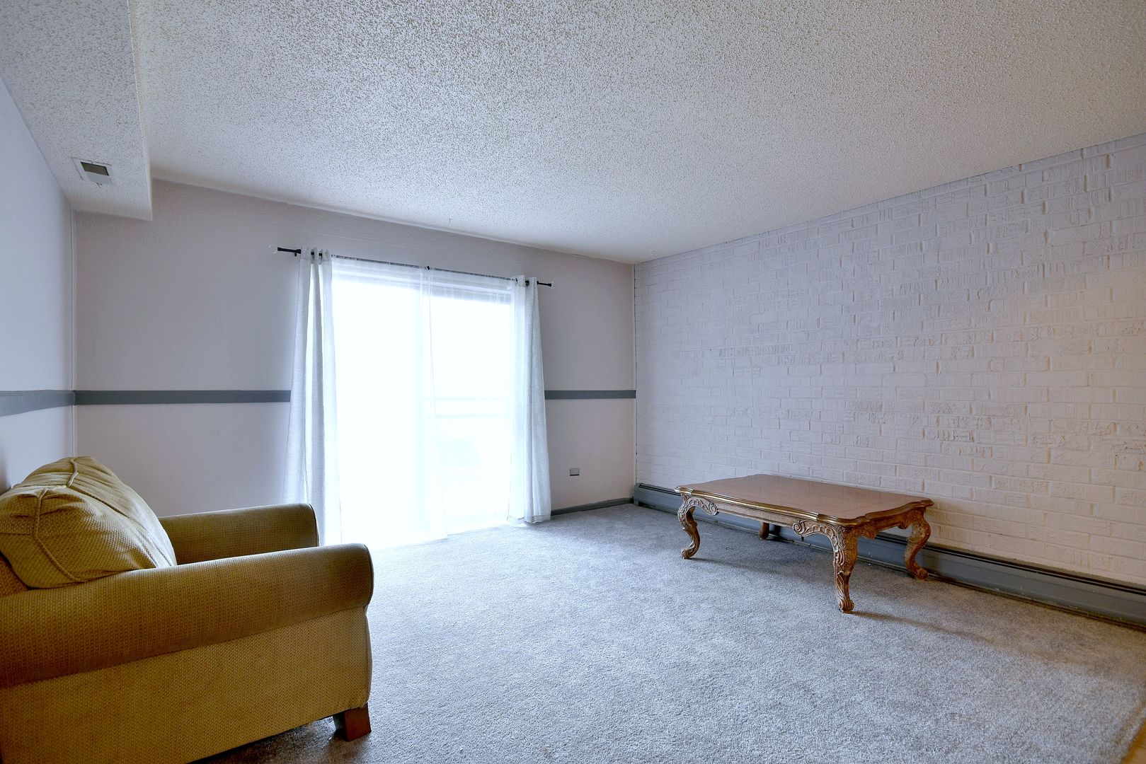 4th image of 126 S La Londe Ave #1D, Addison, IL 60101 | MLS# 11997487
