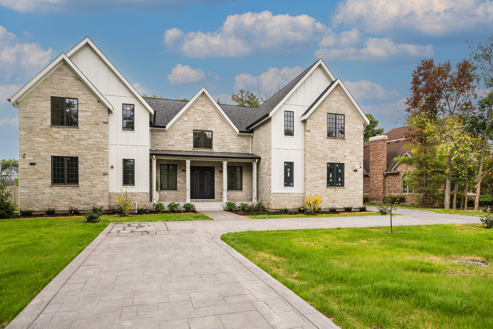 Homes for sale in Northbrook, IL | 1921 Beechnut Rd, Northbrook, IL 60062 | MLS# 12008913