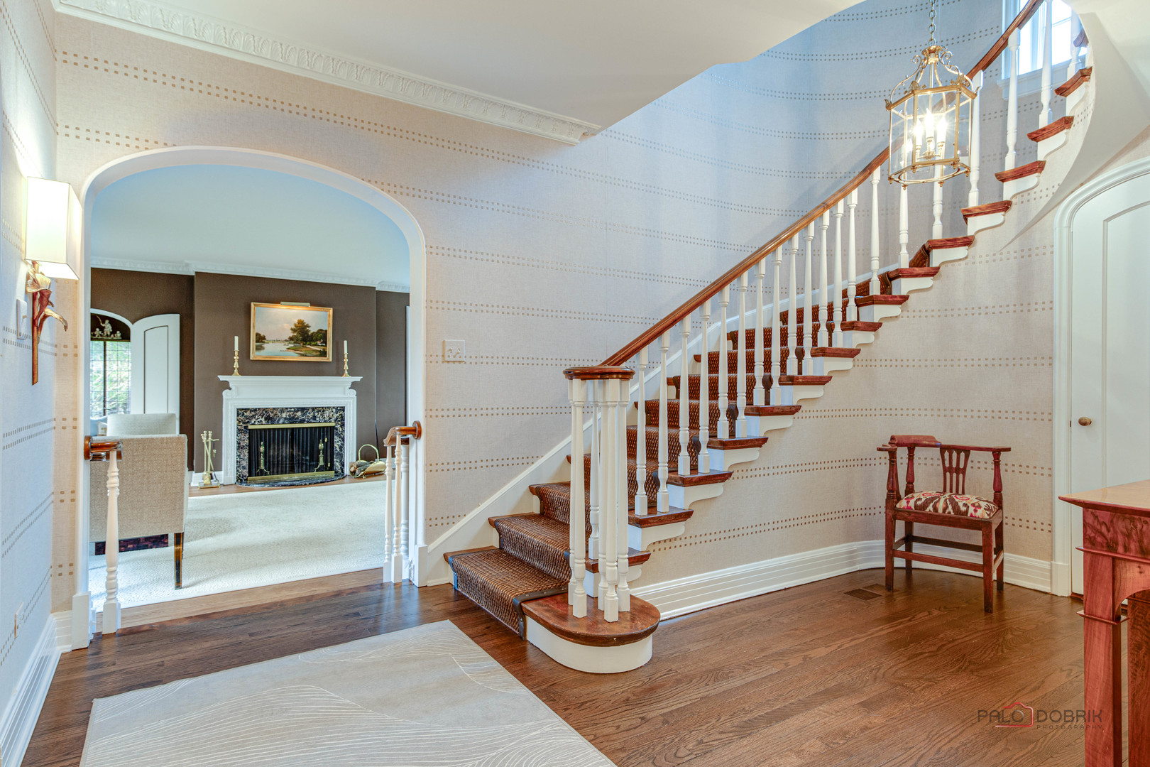 Homes for sale in Winnetka, IL | 901 Hill Rd, Winnetka, IL 60093 | MLS# 12012667