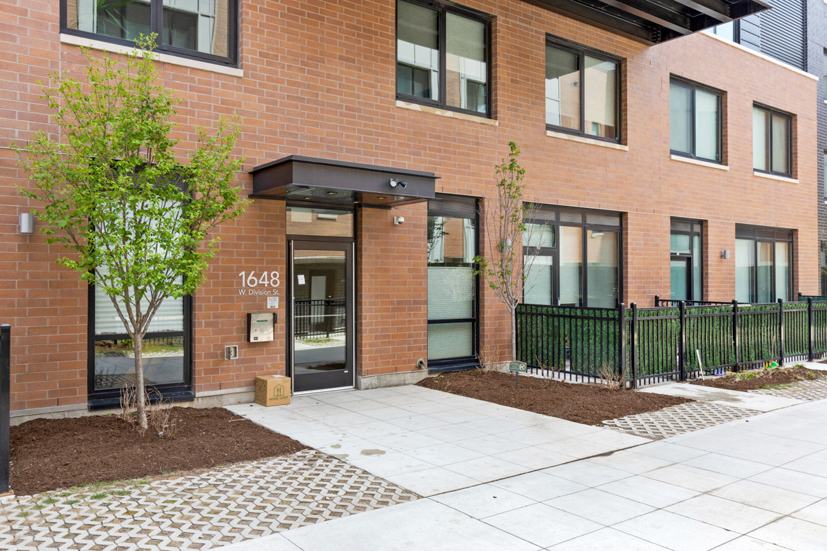 Homes for sale in Chicago, IL | 1648 W Division St #504, Chicago, IL 60622 | MLS# 12038740