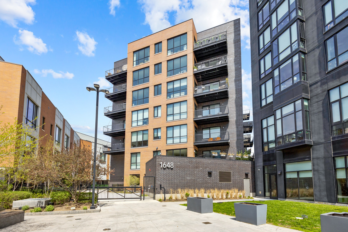 Homes for sale in Chicago, IL | 1648 W Division St #504, Chicago, IL 60622 | MLS# 12038740