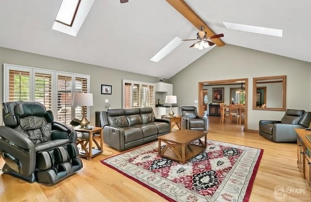 5th image of 4 Windsor Ct, South Barrington, IL 60010 | MLS# 12061095