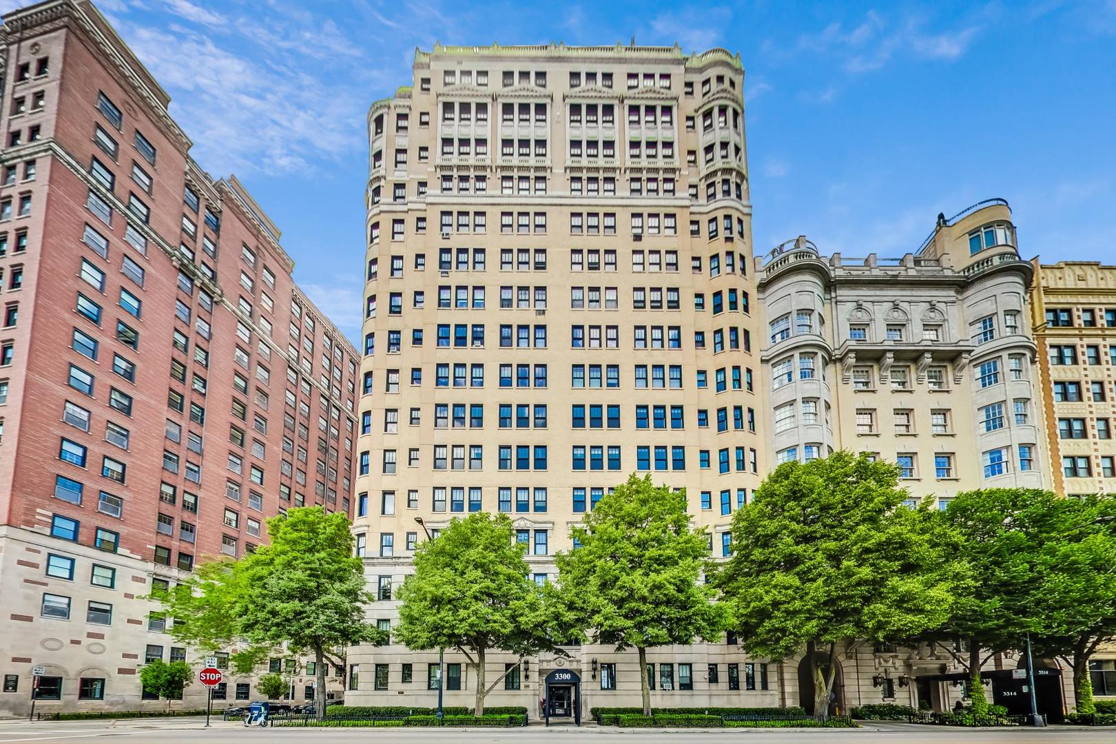 Homes for sale in Chicago, IL | 3300 N Lake Shore Dr #7C, Chicago, IL 60657 | MLS# 12079614