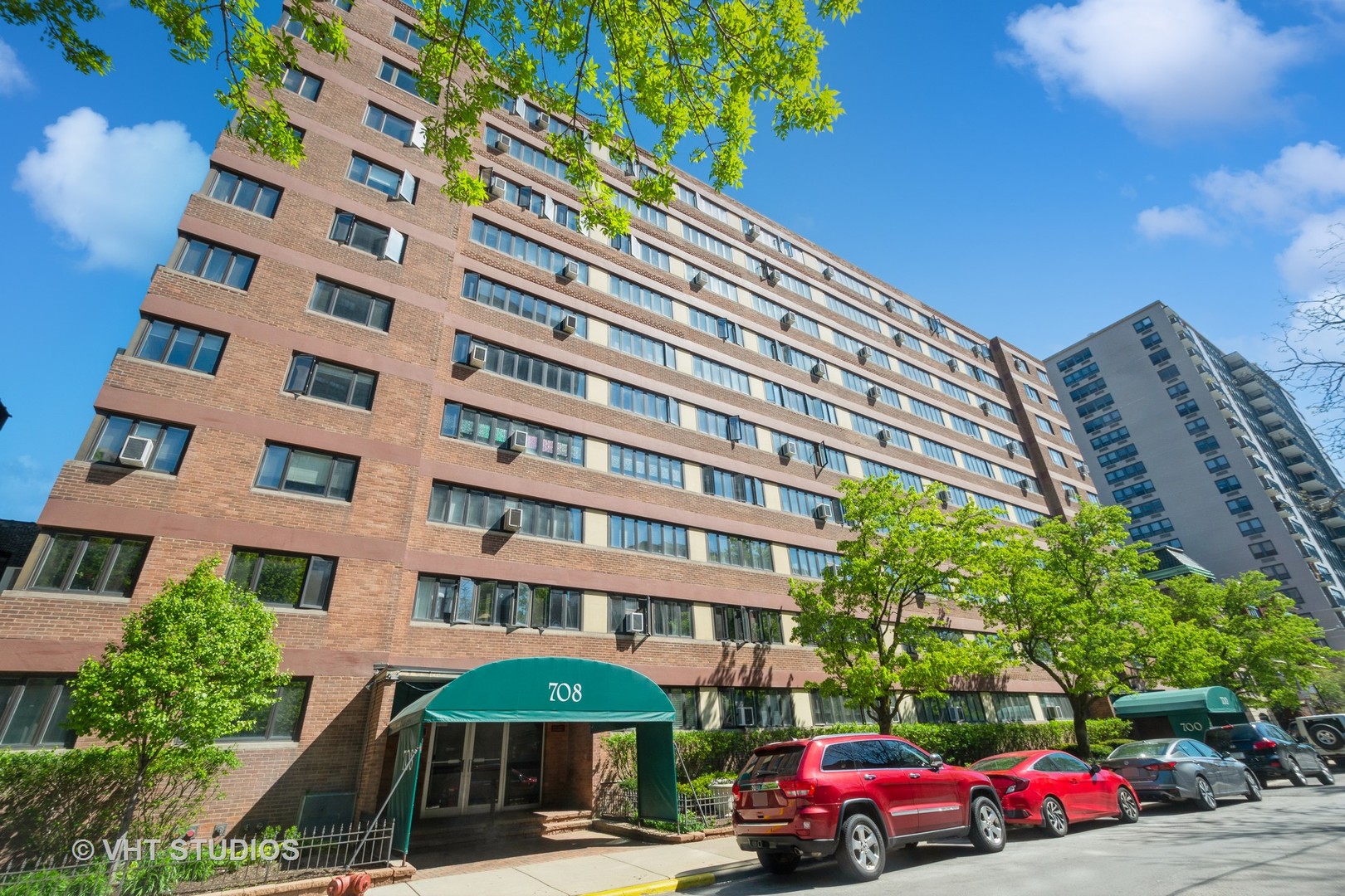 1st image of 700 W Bittersweet Pl #1008, Chicago, IL 60613 | MLS# 12119542