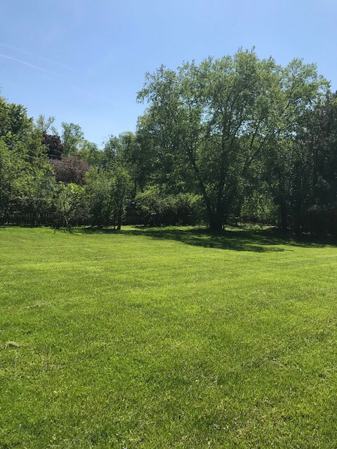 Homes for sale in Northfield, IL | 2024 Suffork Rd, Northfield, IL 60093 | MLS# 12134945