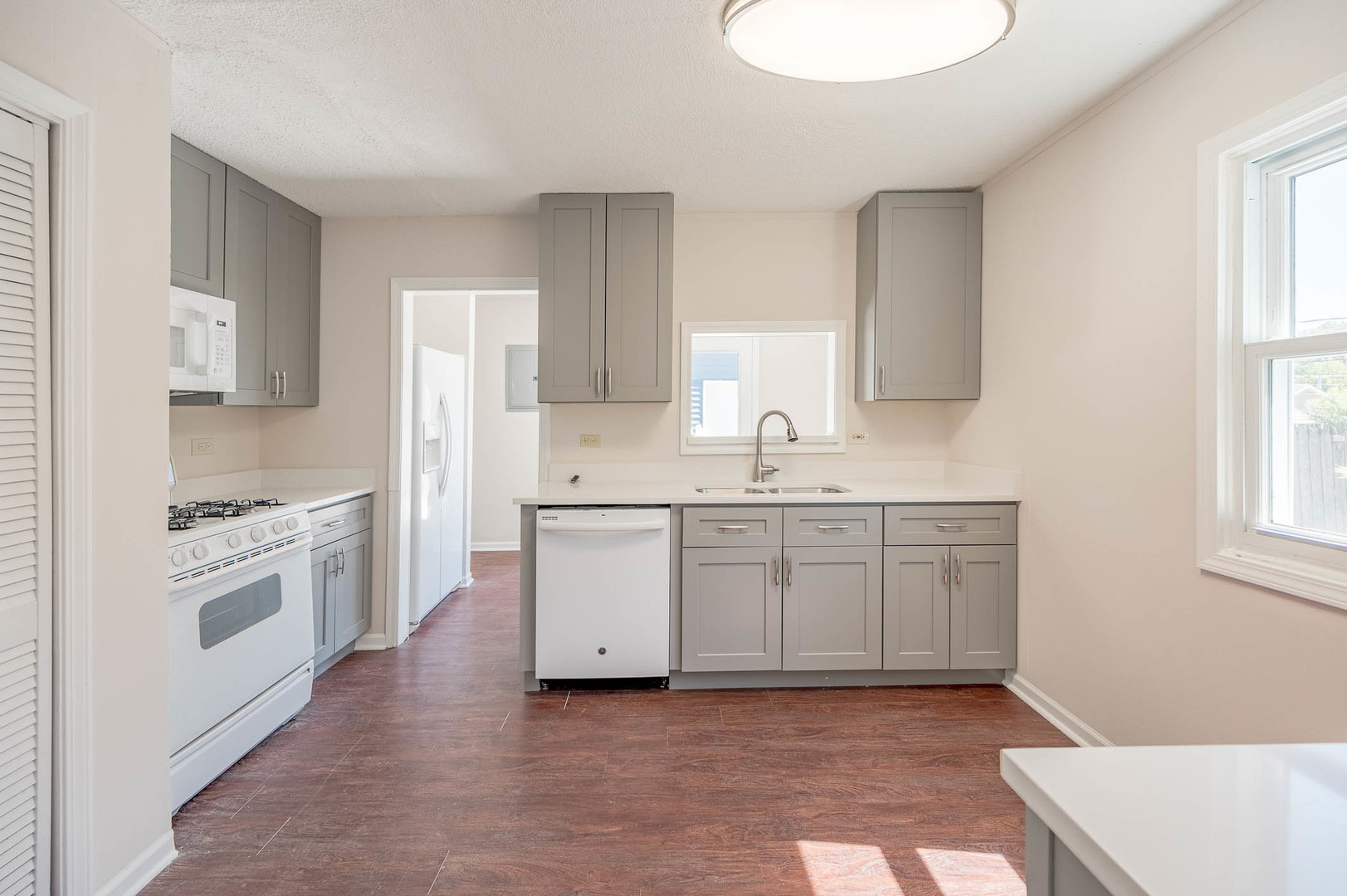 Homes for sale in Round Lake Beach, IL | 1033 Crescent Ct, Round Lake Beach, IL 60073 | MLS# 12167513