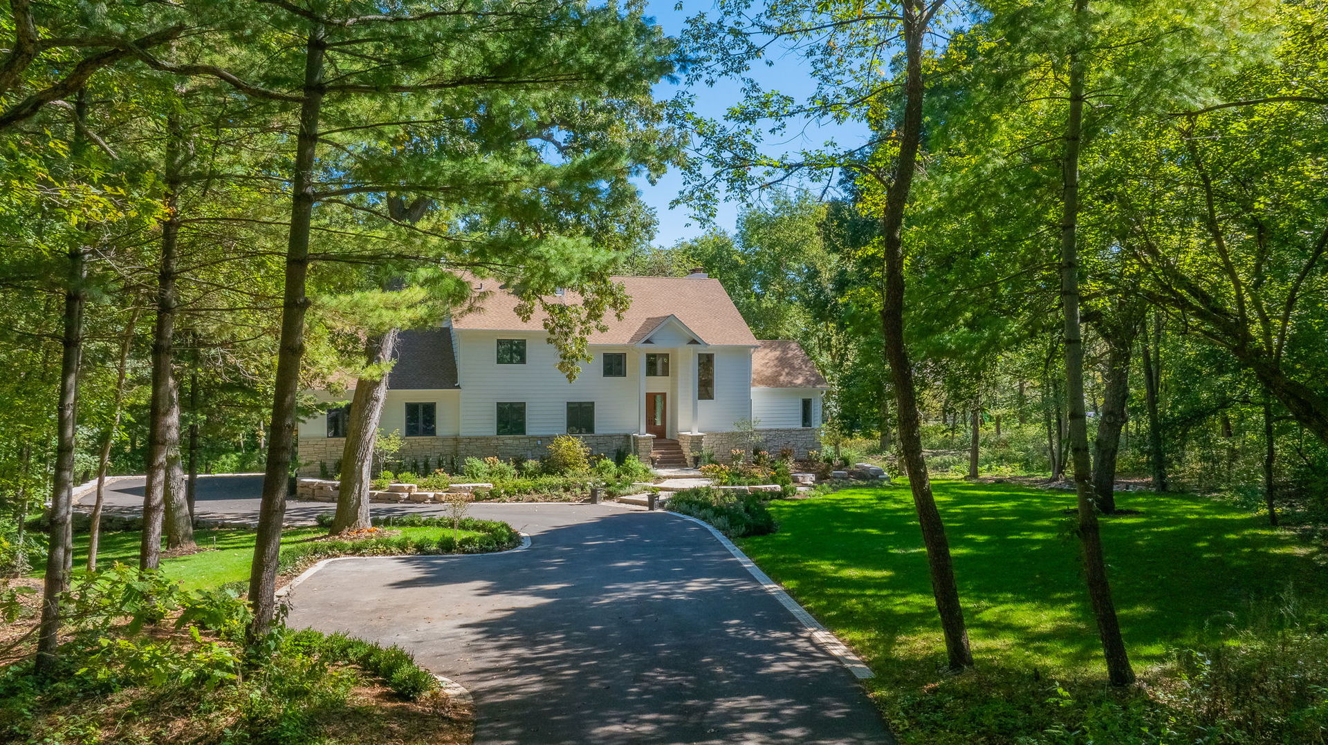 1st image of 41W438 Barlow Dr, Saint Charles, IL 60175 | MLS# 12173750
