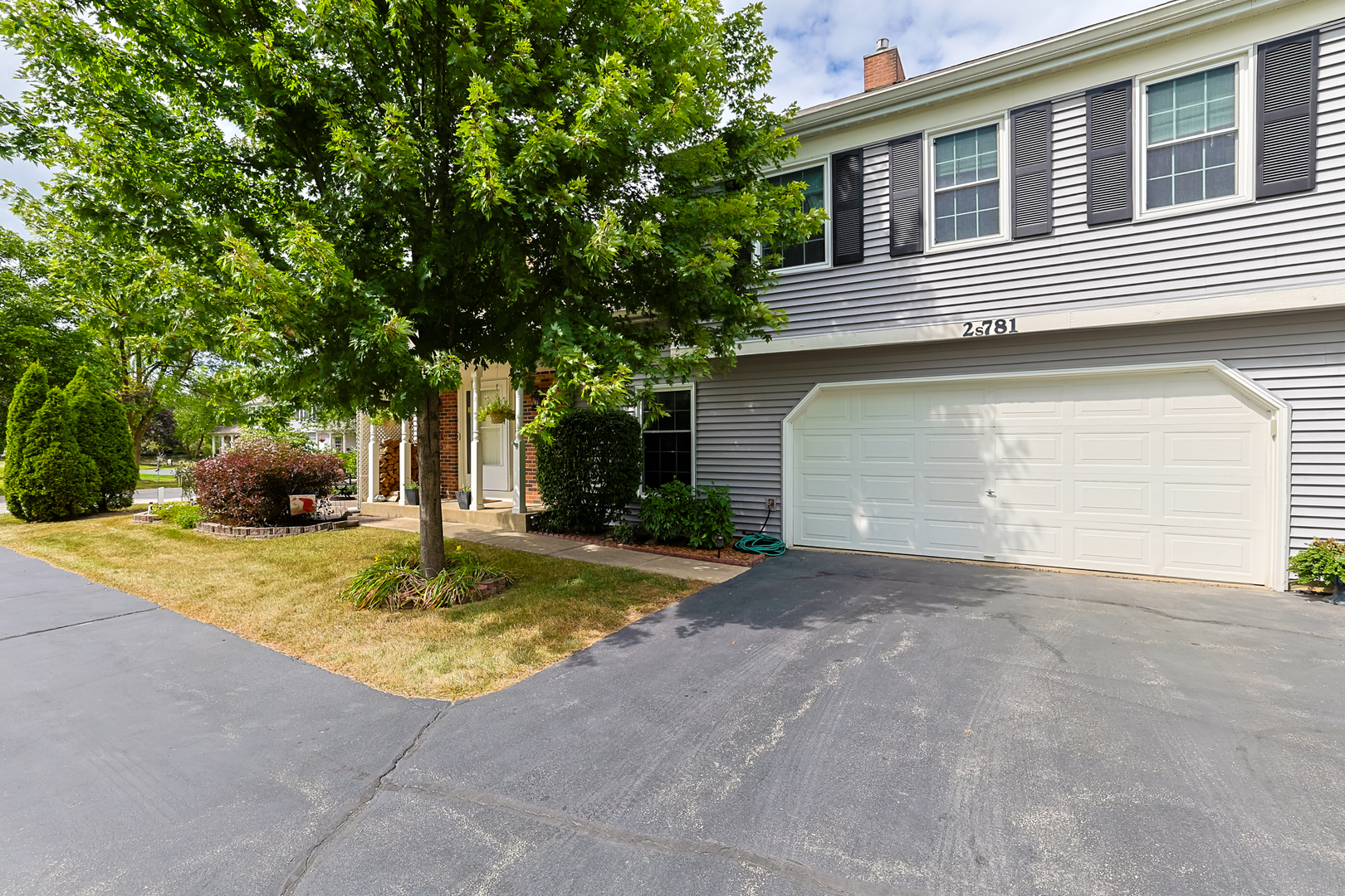 Homes for sale in Warrenville, IL | 2S781 Grove Ln, Warrenville, IL 60555 | MLS# 12184383