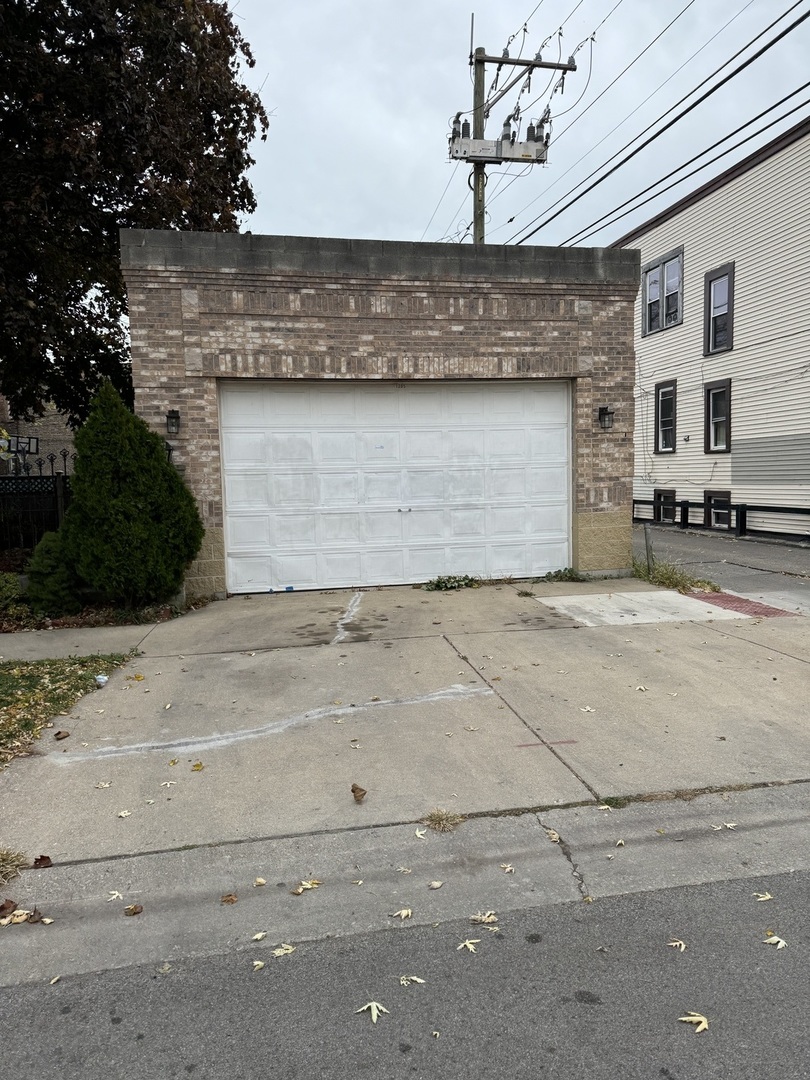 Homes for sale in Cicero, IL | 4919 W Roosevelt Rd, Cicero, IL 60804 | MLS# 12205953