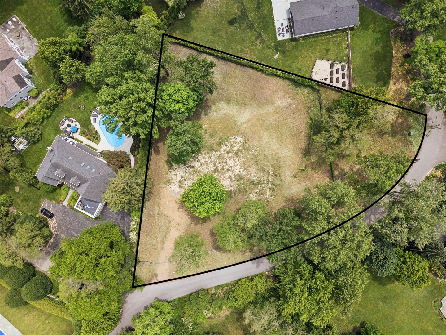 5th image of 61 Woodley Rd, Winnetka, IL 60093 | MLS# 12213495
