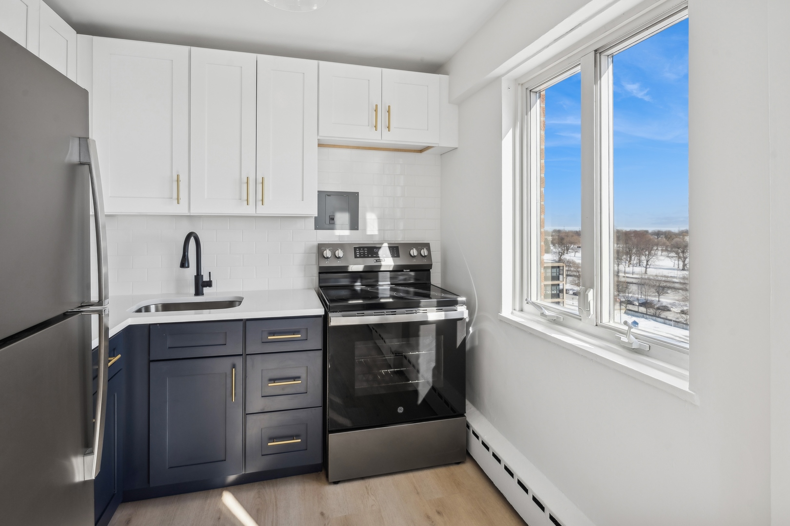 5th image of 700 W Bittersweet Pl #906, Chicago, IL 60613 | MLS# 12293317