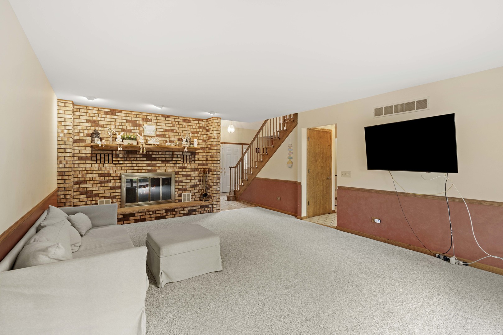 Homes for sale in Beecher, IL | 524 Meadow Ln, Beecher, IL 60401 | MLS# 12347381