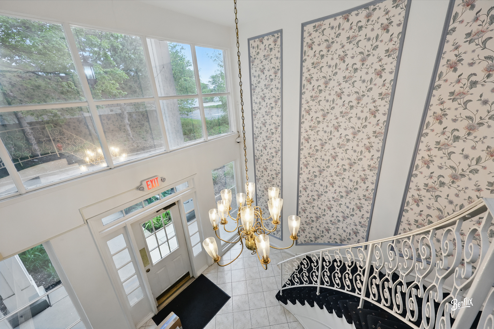 Homes for sale in Rolling Meadows, IL | 5500 Carriageway Dr #213, Rolling Meadows, IL 60008 | MLS# 12379515