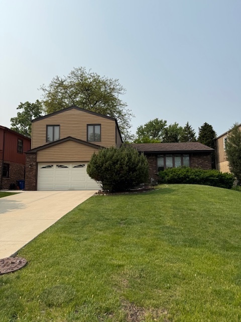 Homes for sale in Mount Prospect, IL | 2952 Briarwood Dr, Mount Prospect, IL 60056 | MLS# 12381026