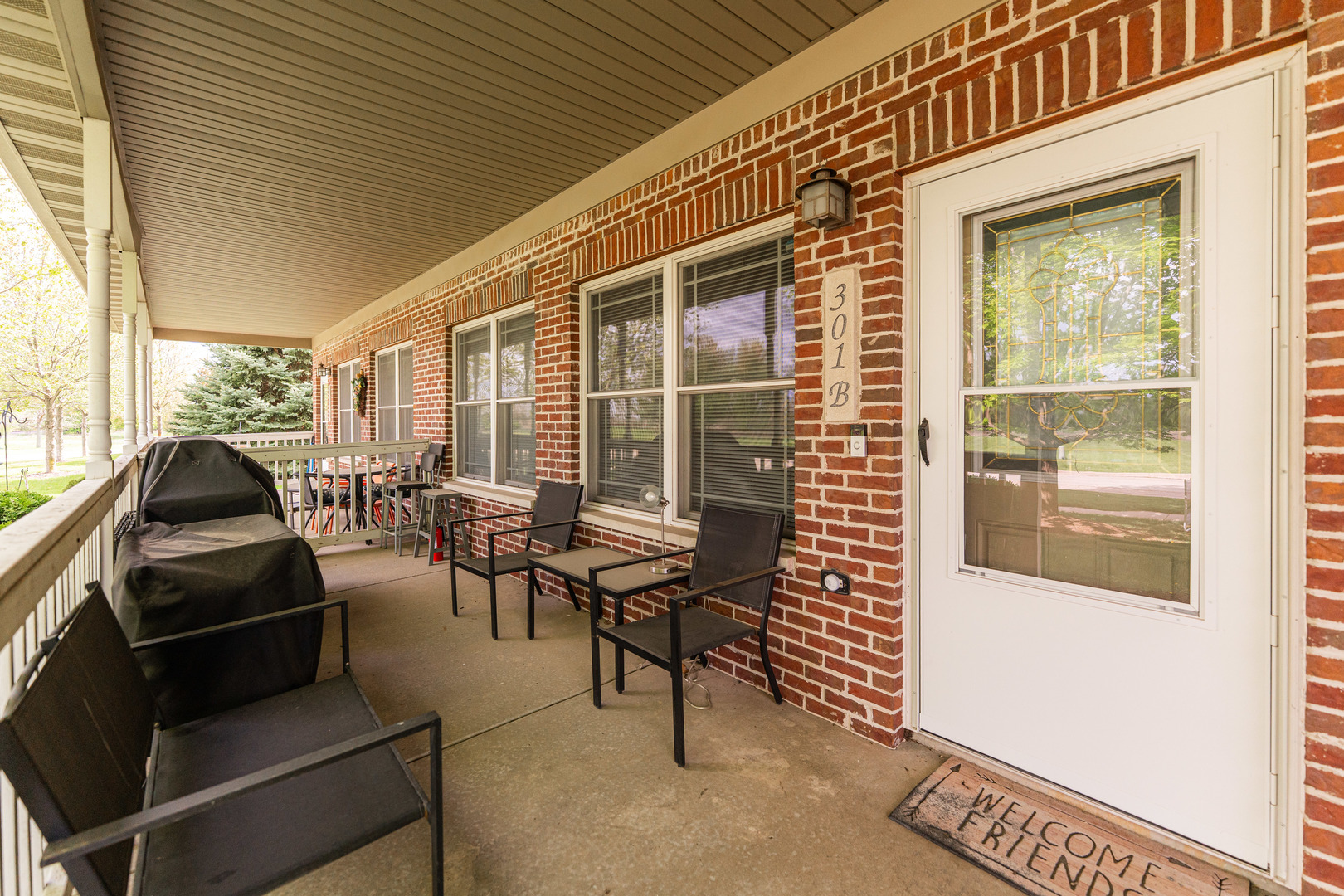 Homes for sale in Dekalb, IL | 301 Par Five Unit B Dr, Dekalb, IL 60115 | MLS# 12385971