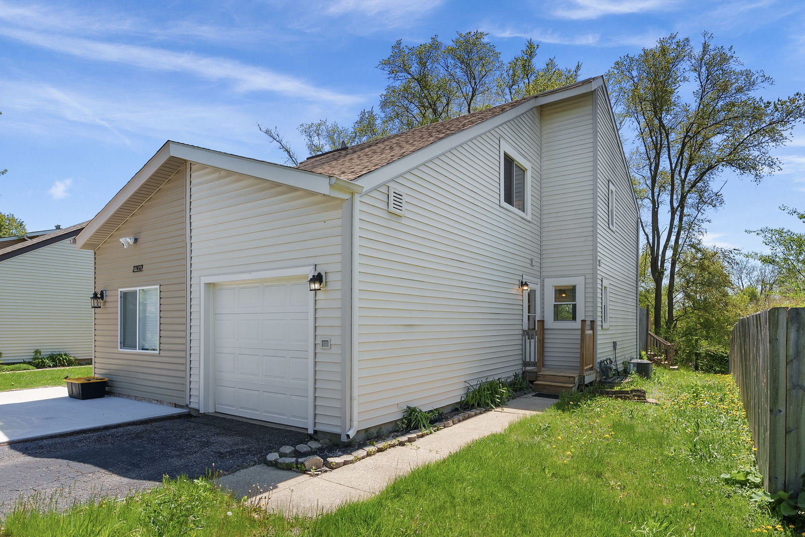 Homes for sale in Winfield, IL | 27W149 Cooley Ave, Winfield, IL 60190 | MLS# 12388865