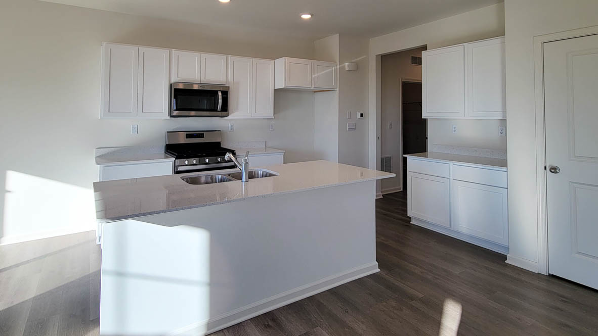 Homes for sale in Wonder Lake, IL | 6447 Juniper Dr, Wonder Lake, IL 60097 | MLS# 12390806