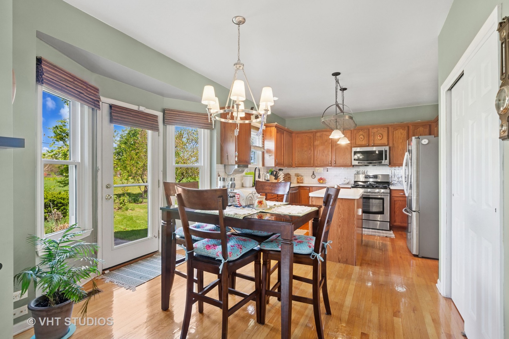 Homes for sale in Oswego, IL | 387 Essex Dr, Oswego, IL 60543 | MLS# 12397866