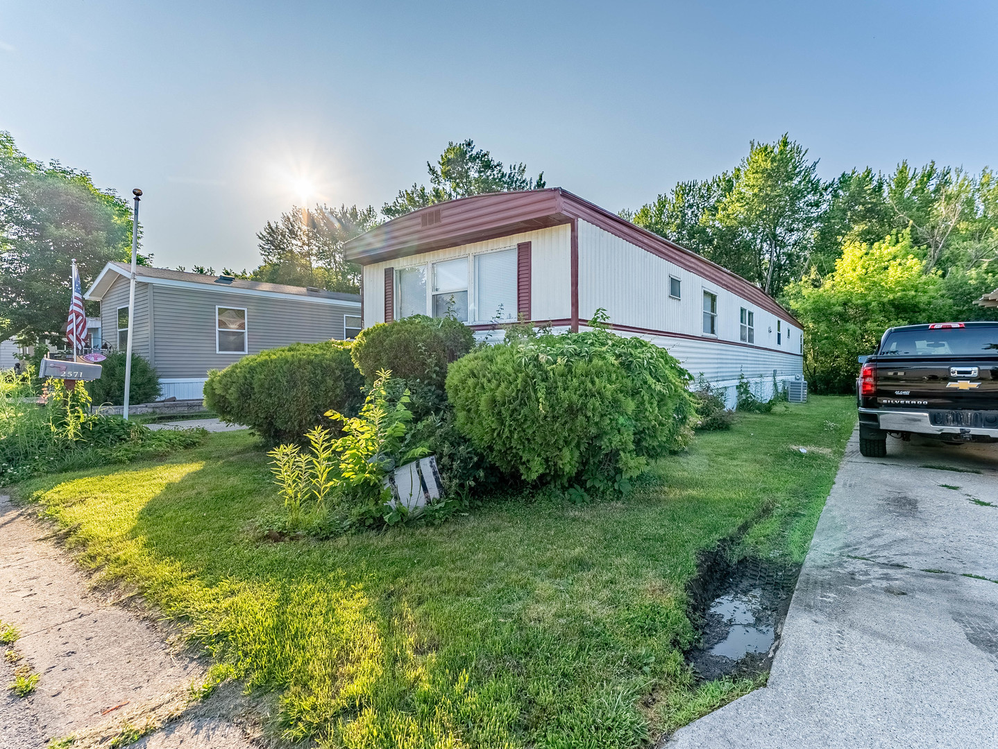 Homes for sale in Sycamore, IL | 2571 Lilac Ln, Sycamore, IL 60178 | MLS# 12400846