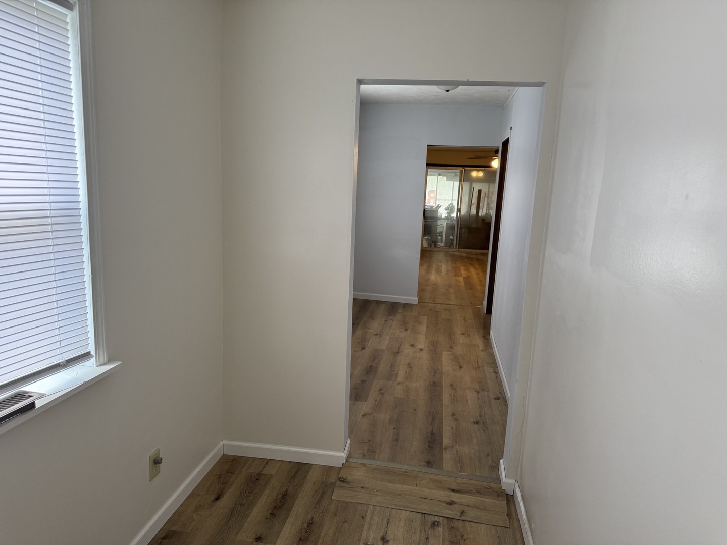 Homes for sale in Chenoa, IL | 309 W Owsley St, Chenoa, IL 61726 | MLS# 12403254