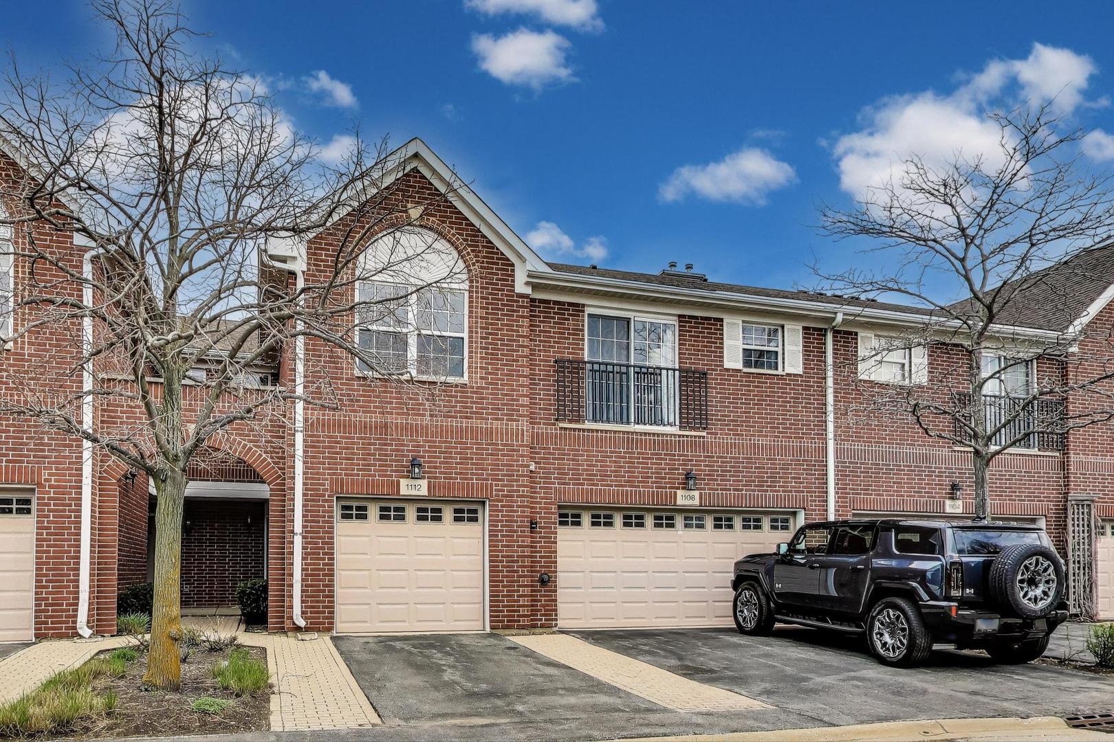 Homes for sale in Northbrook, IL | 1112 Kensington Dr #A2, Northbrook, IL 60062 | MLS# 12406482