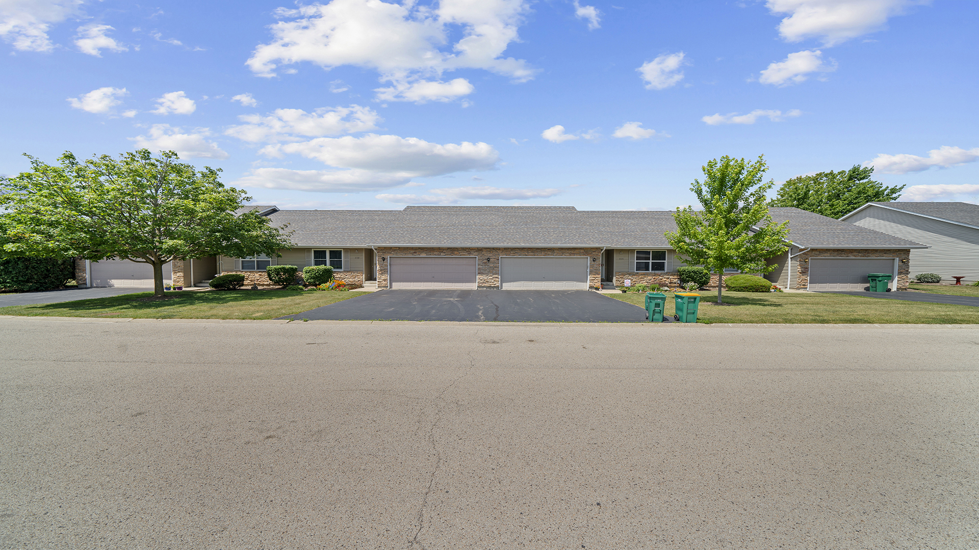 Homes for sale in Sycamore, IL | 1113 Rose Dr, Sycamore, IL 60178 | MLS# 12412447