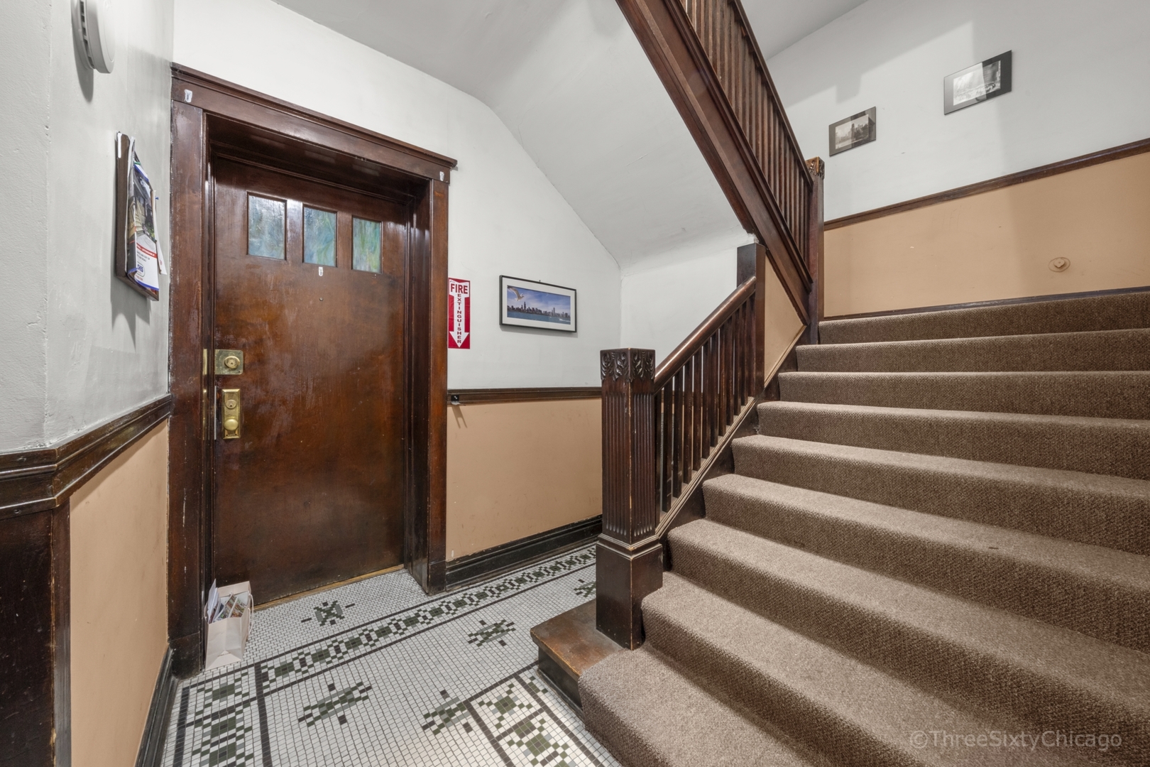 Homes for sale in Chicago, IL | 5517 S University Ave #1, Chicago, IL 60637 | MLS# 12419266