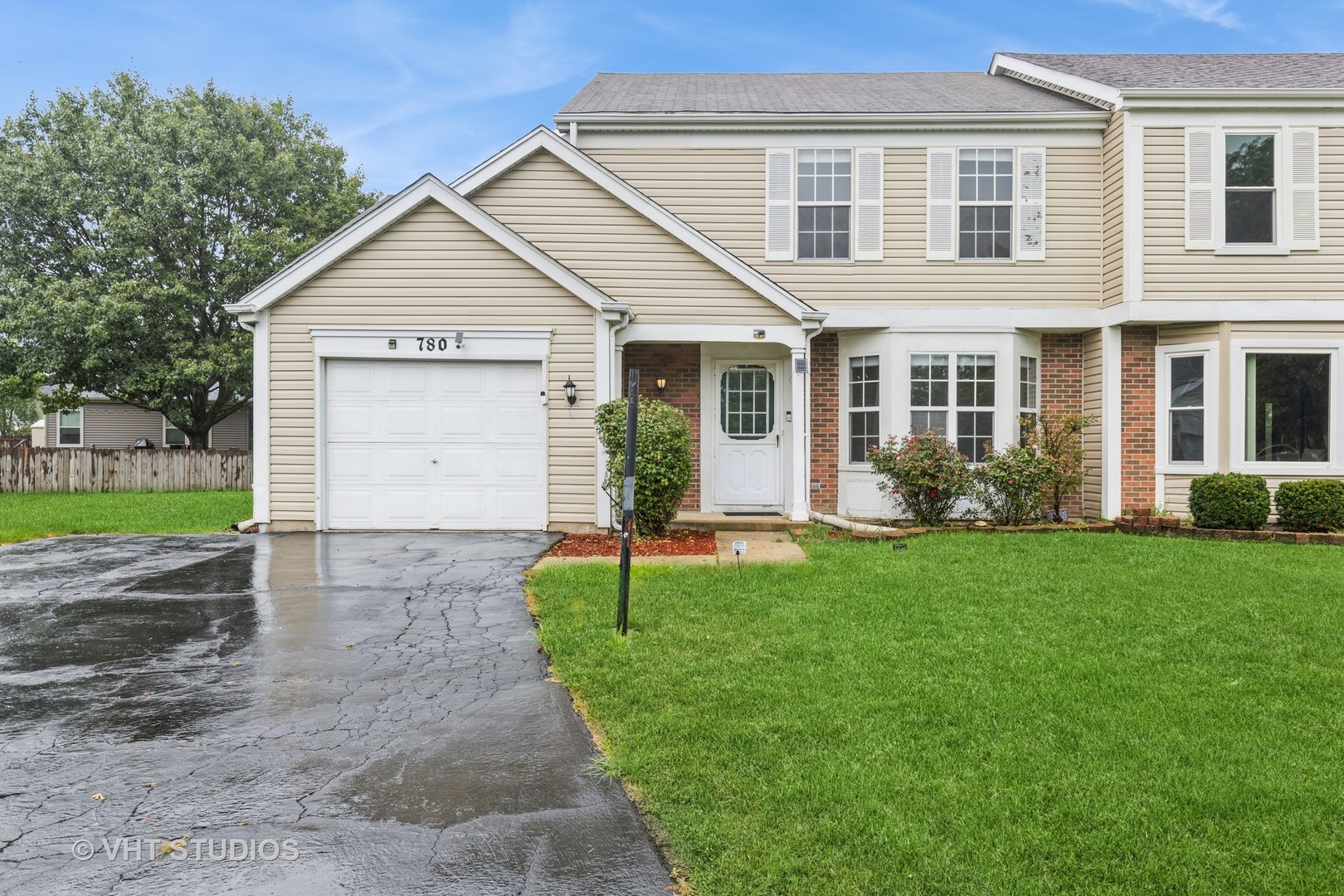 Homes for sale in Carol Stream, IL | 780 Trinity Ct, Carol Stream, IL 60188 | MLS# 12421221