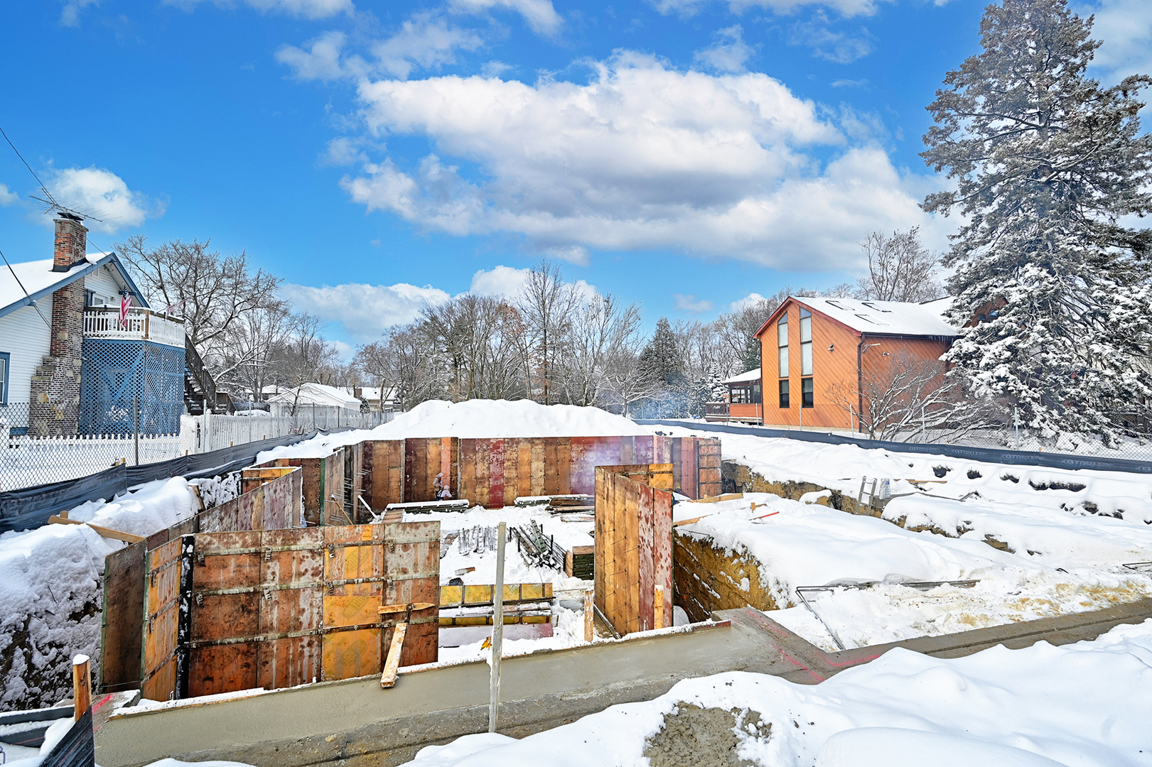 Homes for sale in Willowbrook, IL | 6136 Bentley Ave, Willowbrook, IL 60527 | MLS# 12429066