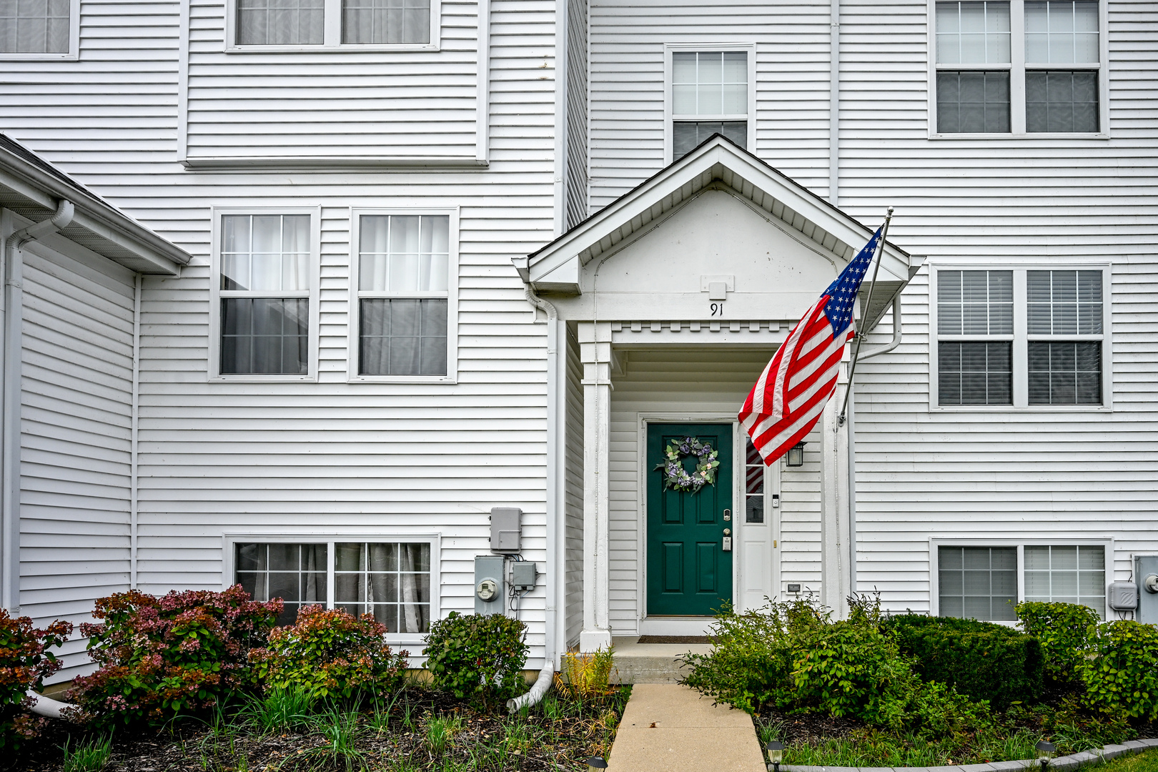 Homes for sale in Hainesville, IL | 91 W Big Horn Dr, Hainesville, IL 60073 | MLS# 12429480