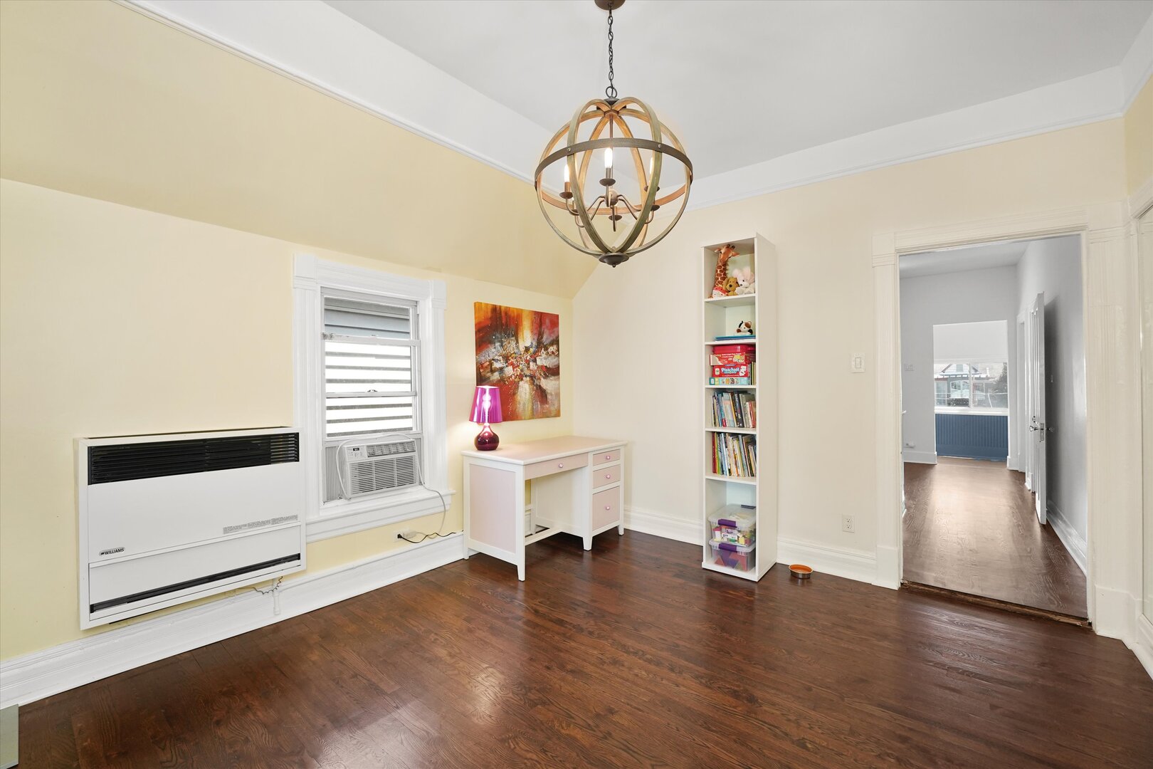 Homes for sale in Chicago, IL | 1629 W Foster Ave, Chicago, IL 60640 | MLS# 12429955