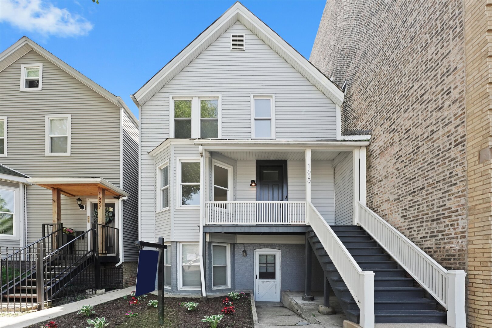 Homes for sale in Chicago, IL | 1629 W Foster Ave, Chicago, IL 60640 | MLS# 12429955