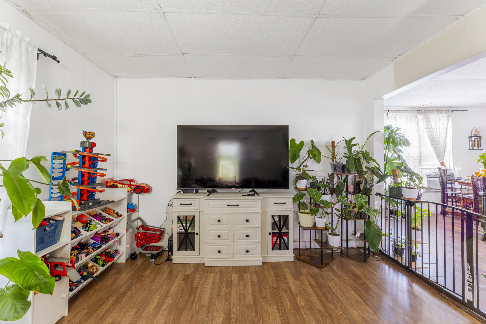 Homes for sale in Joliet, IL | 305 S Joliet St, Joliet, IL 60436 | MLS# 12432682