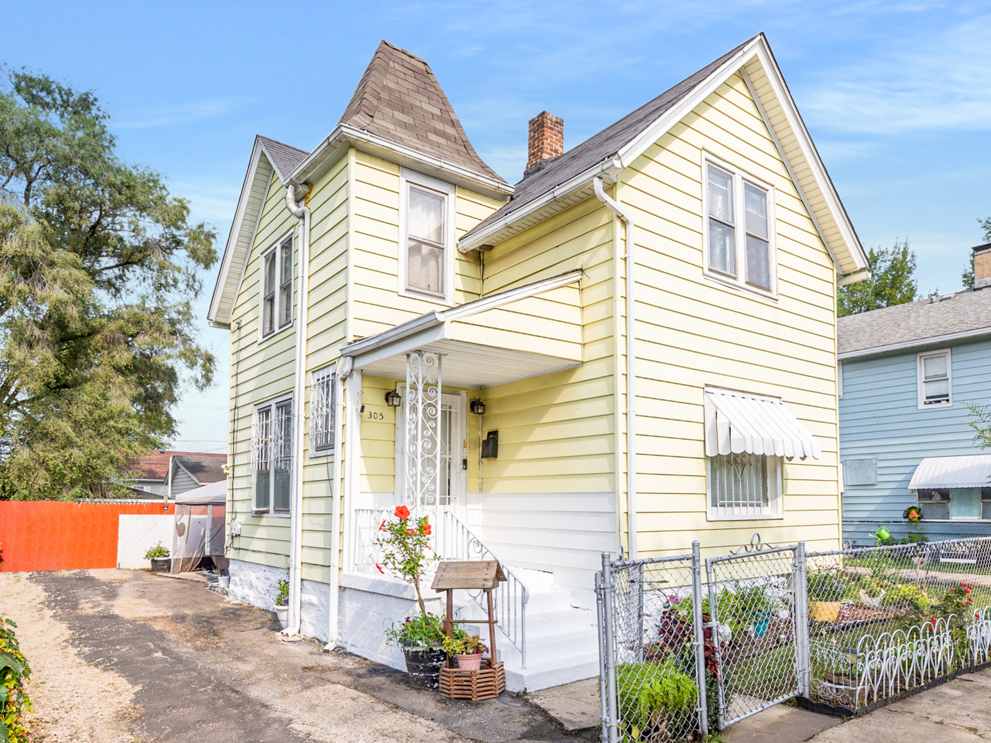 Homes for sale in Joliet, IL | 305 S Joliet St, Joliet, IL 60436 | MLS# 12432682