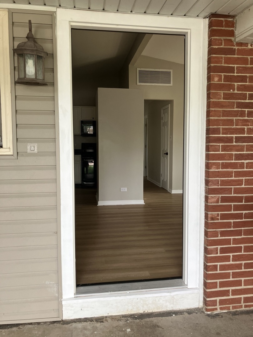 Homes for sale in Rolling Meadows, IL | 3921 Gull Ct, Rolling Meadows, IL 60008 | MLS# 12435243