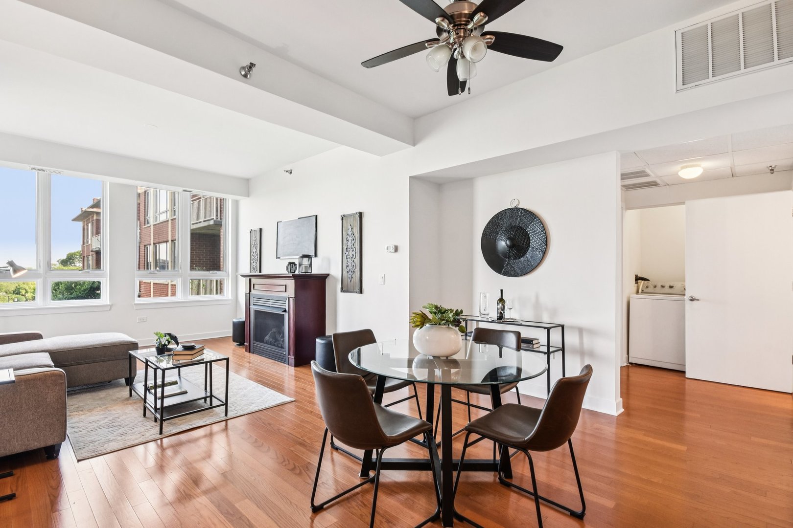 Homes for sale in Chicago, IL | 6000 N Cicero Ave #410, Chicago, IL 60646 | MLS# 12439222