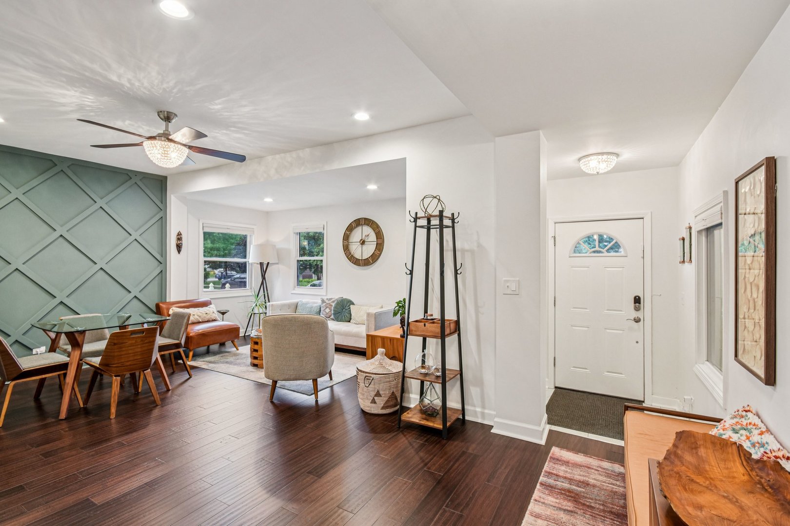 Homes for sale in Berwyn, IL | 3335 Clinton Ave, Berwyn, IL 60402 | MLS# 12440607