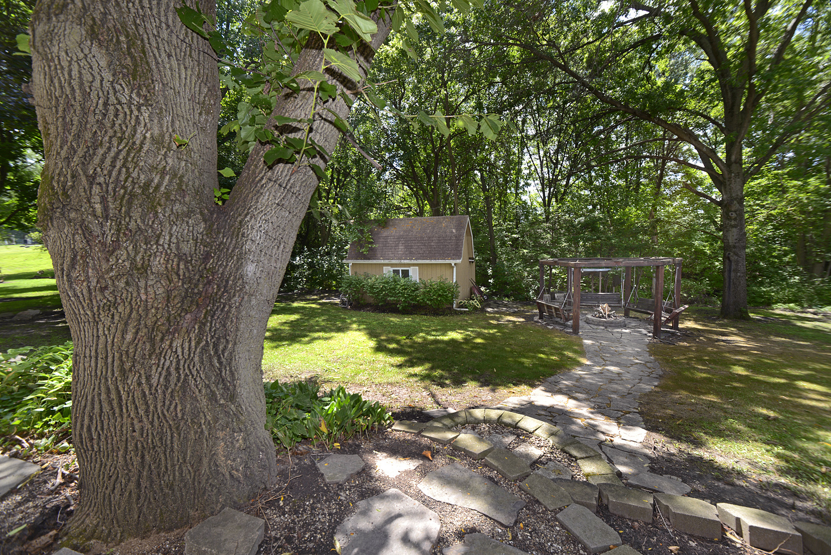 Homes for sale in Ottawa, IL | 2520 Champlain St, Ottawa, IL 61350 | MLS# 12447422