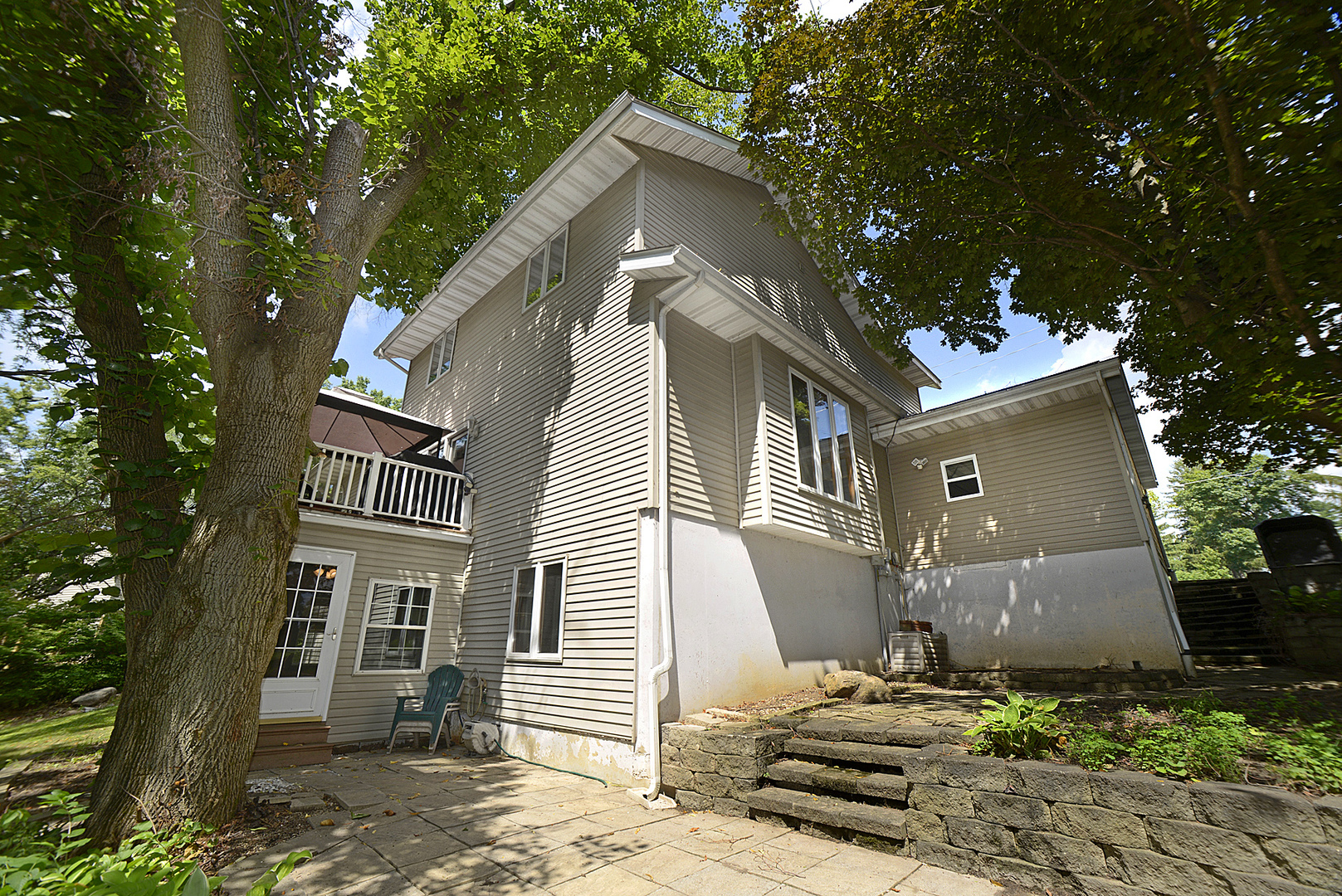 Homes for sale in Ottawa, IL | 2520 Champlain St, Ottawa, IL 61350 | MLS# 12447422